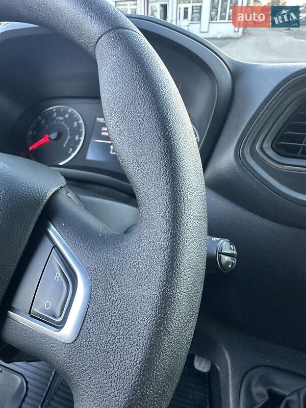 Вантажний фургон Renault Master 2020 в Дубні фото 55 Вантажний фургон Renault Master 2020 в Дубні