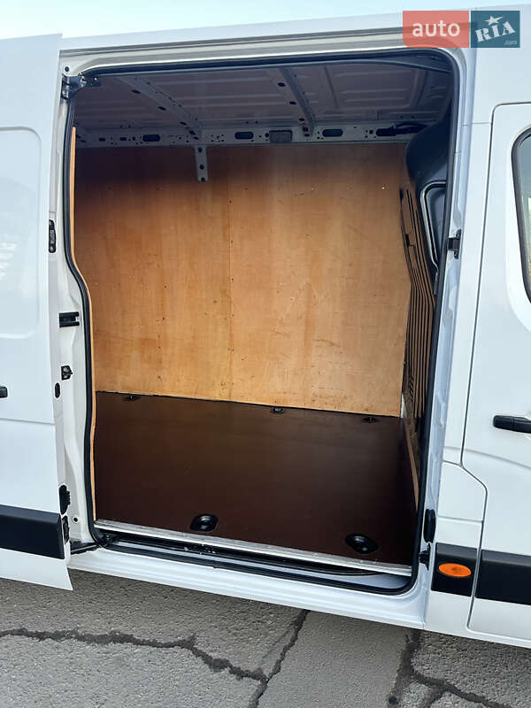 Вантажний фургон Renault Master 2020 в Дубні фото 68 Вантажний фургон Renault Master 2020 в Дубні