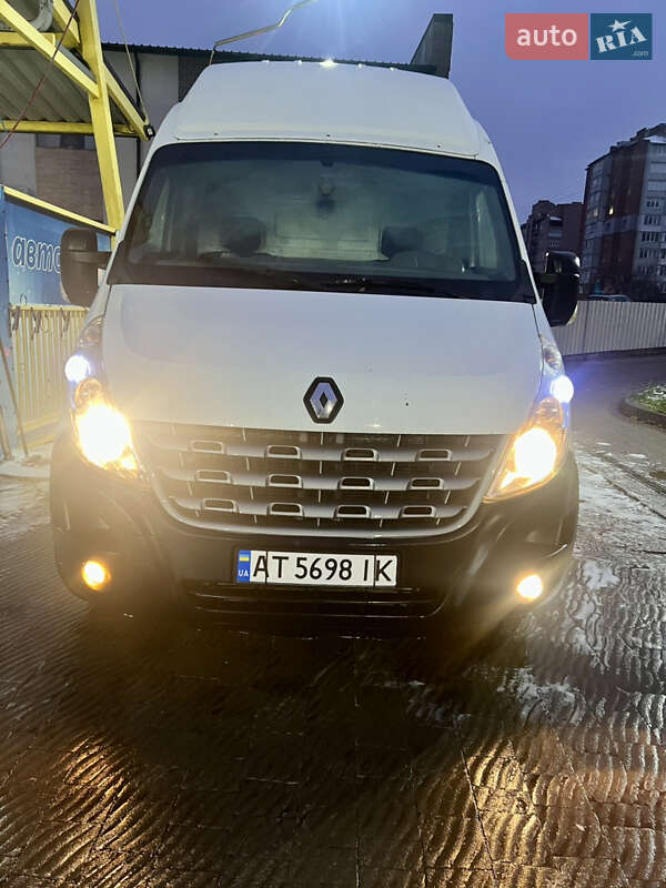 Микроавтобус грузовой (до 3,5т) Renault Master 2013 в Ивано-Франковске