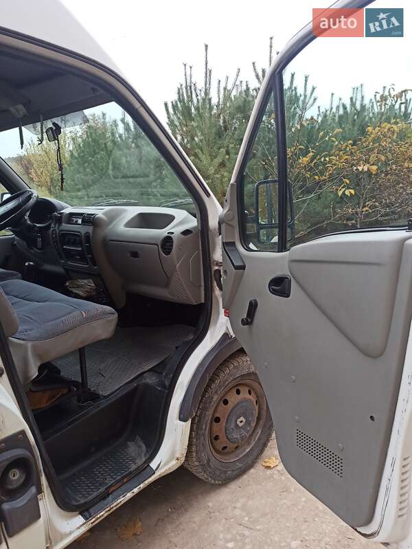 Минивэн Renault Master 2002 в Тернополе