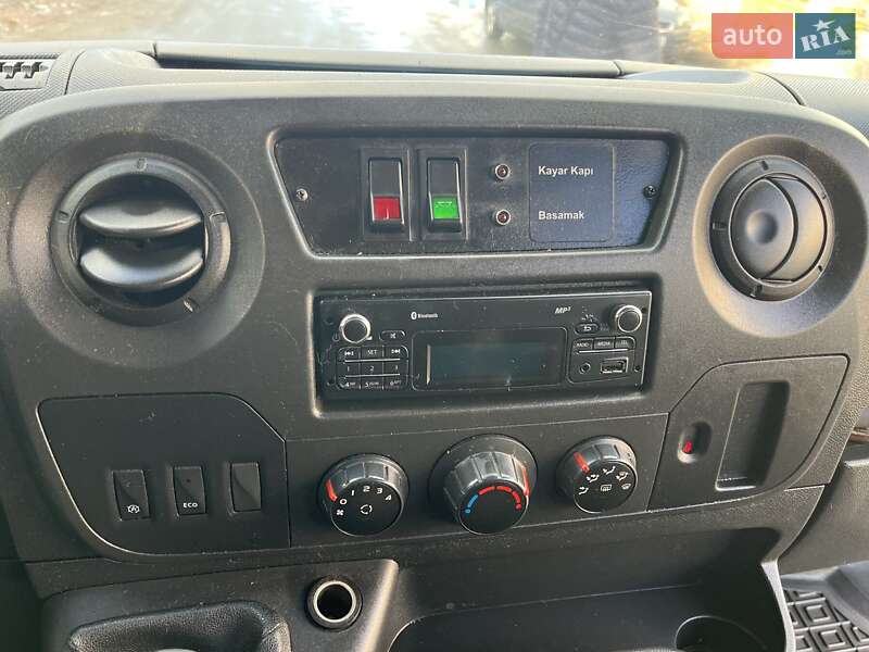 Микроавтобус Renault Master 2018 в Киеве