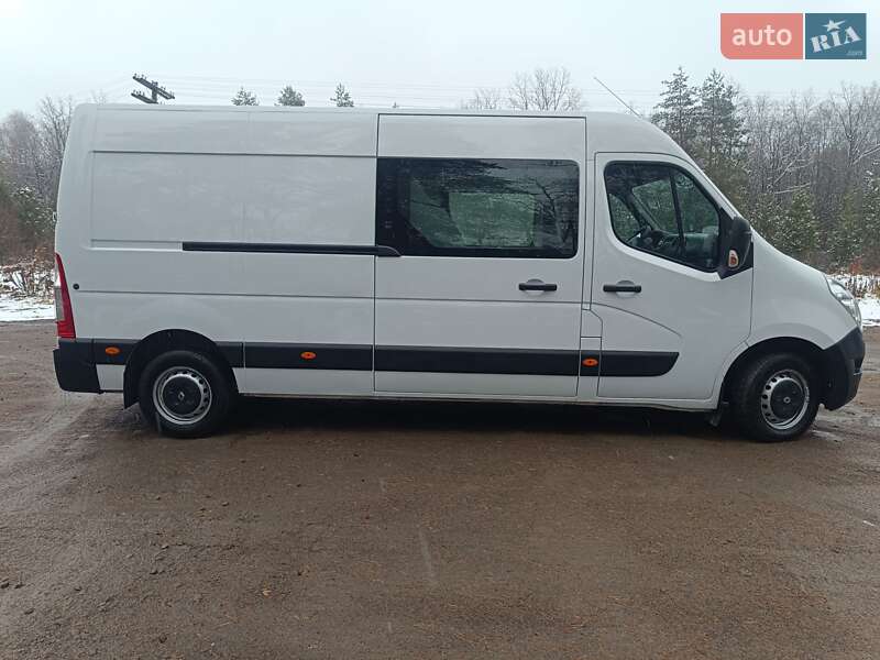 Вантажопасажирський фургон Renault Master 2018 в Дубні