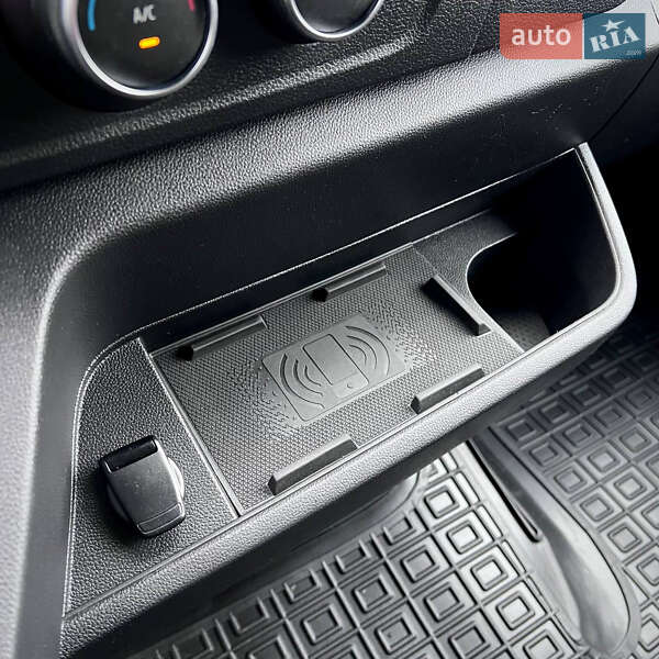 Вантажний фургон Renault Master 2021 в Києві