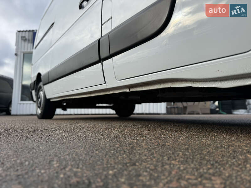Вантажний фургон Renault Master 2020 в Києві