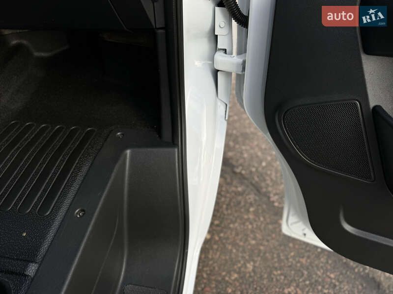 Вантажний фургон Renault Master 2020 в Києві