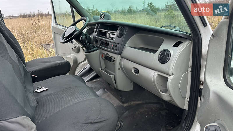 Вантажний фургон Renault Master 2006 в Києві