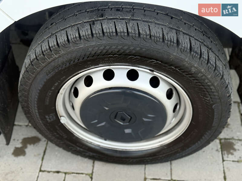 Грузовой фургон Renault Master 2021 в Ровно