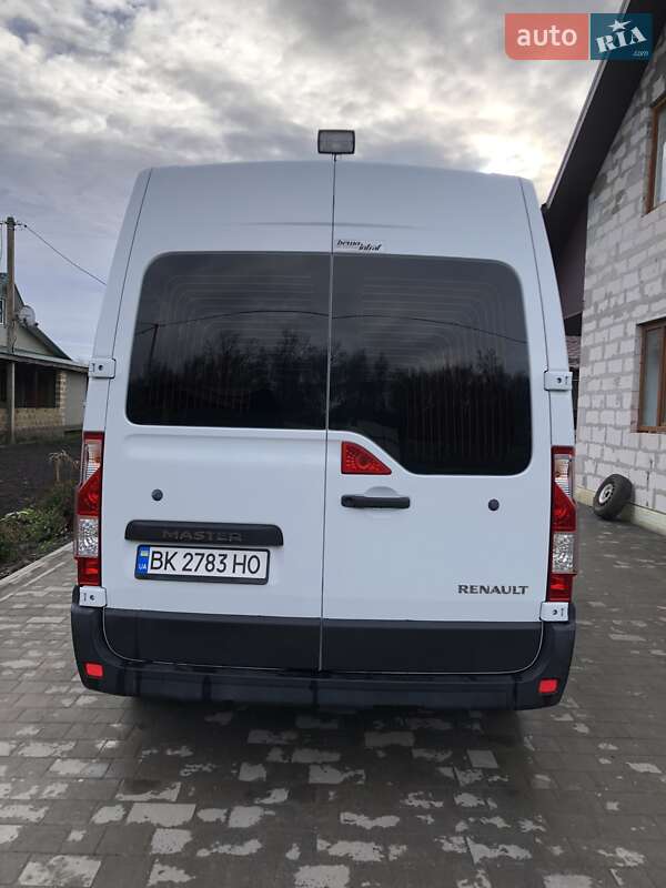 Минивэн Renault Master 2014 в Хмельницком