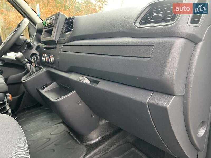 Тентований Renault Master 2021 в Києві