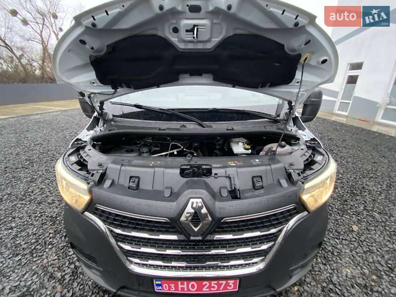 Другие грузовики Renault Master 2023 в Киеве