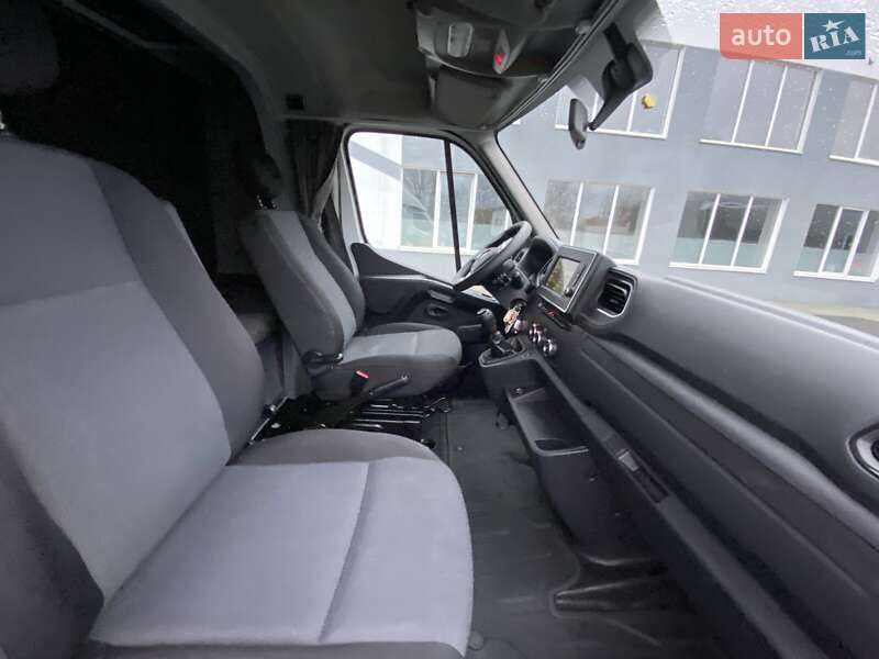Другие грузовики Renault Master 2023 в Киеве