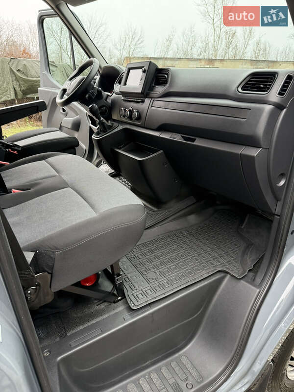 Вантажний фургон Renault Master 2023 в Лубнах фото 12 Вантажний фургон Renault Master 2023 в Лубнах