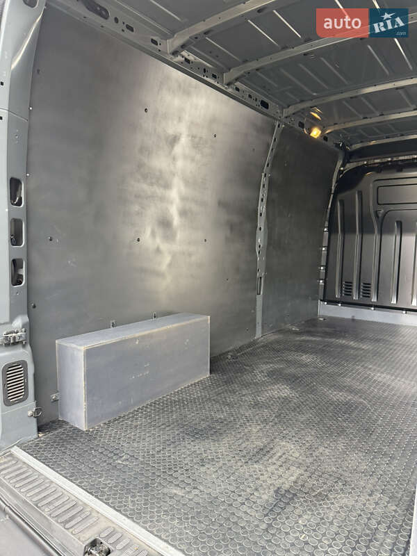 Вантажний фургон Renault Master 2023 в Лубнах фото 22 Вантажний фургон Renault Master 2023 в Лубнах