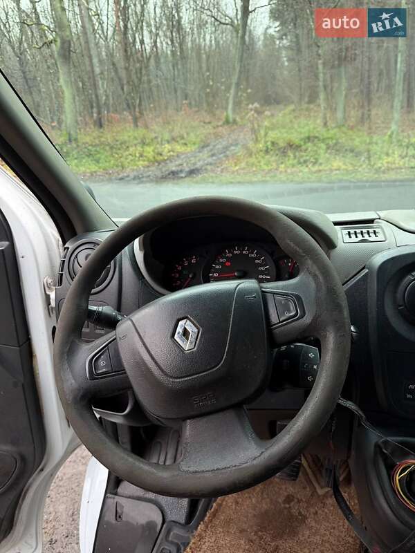 Тентованый Renault Master 2013 в Киверцах