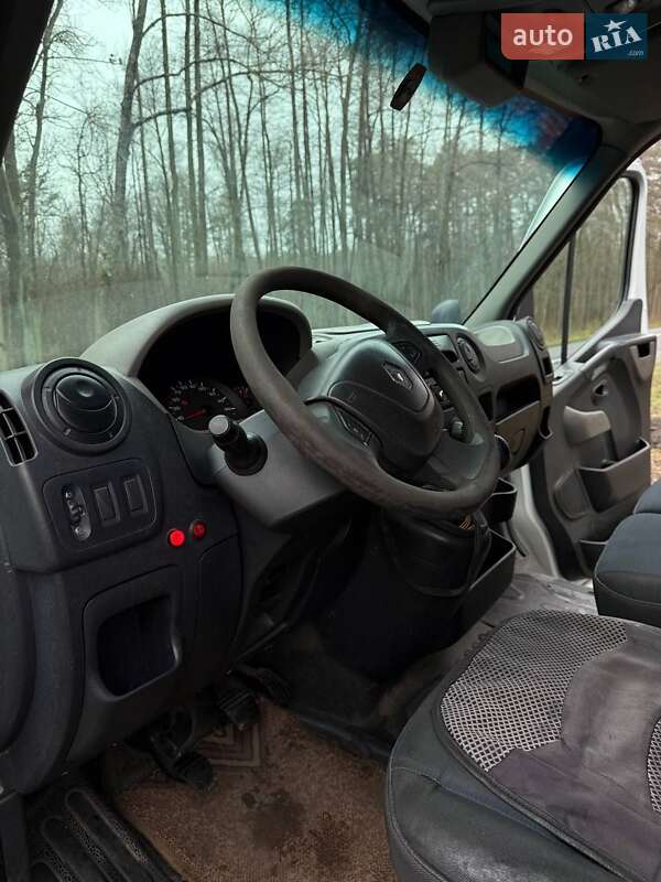 Тентованый Renault Master 2013 в Киверцах