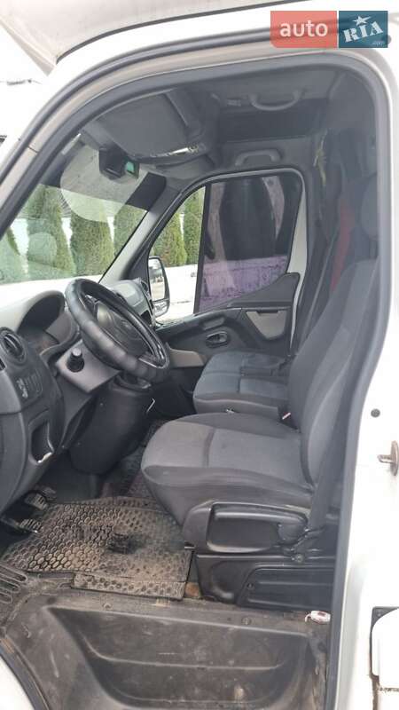 Тентований Renault Master 2012 в Сумах