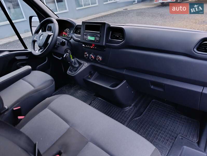 Вантажний фургон Renault Master 2022 в Києві