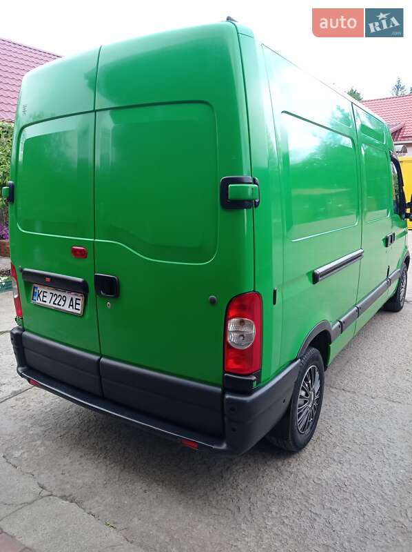 Вантажний фургон Renault Master 2006 в Долинській