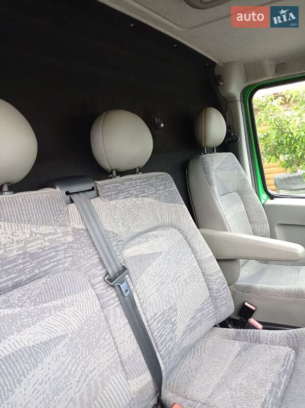 Вантажний фургон Renault Master 2006 в Долинській