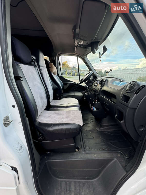 Мінівен Renault Master 2016 в Болехові