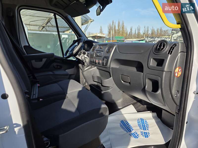 Універсал Renault Master 2018 в Одесі