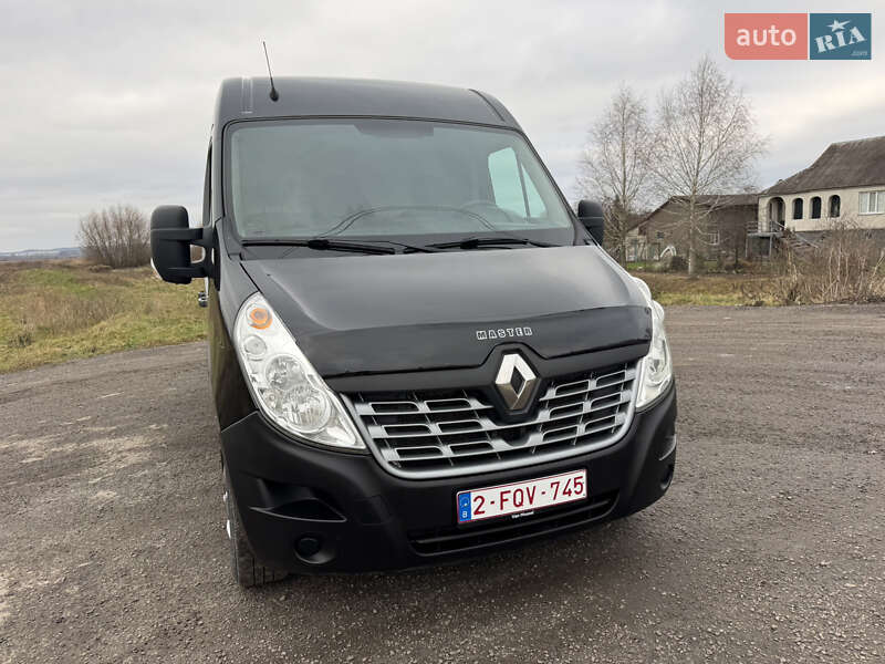 Вантажний фургон Renault Master 2018 в Дубні