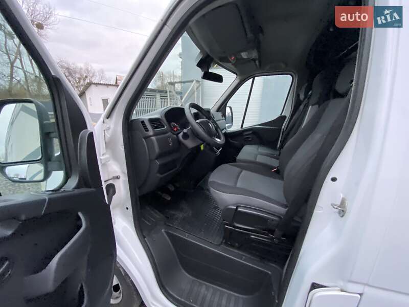 Грузовой фургон Renault Master 2022 в Киеве