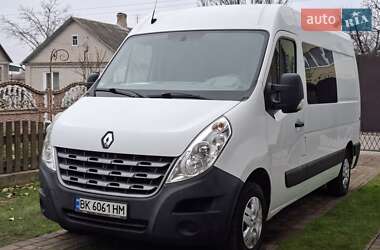 Грузовой фургон Renault Master 2012 в Ровно
