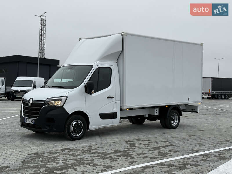 Грузовой фургон Renault Master 2022 в Дубно