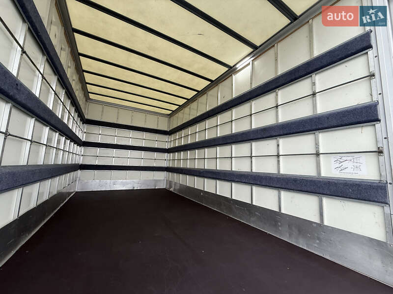 Грузовой фургон Renault Master 2022 в Дубно