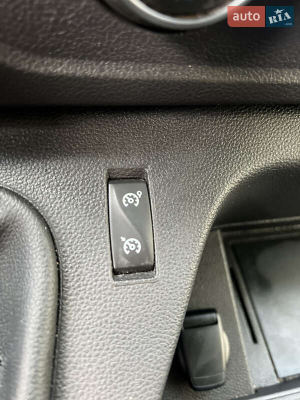 Вантажний фургон Renault Master 2022 в Дніпрі фото 17 Вантажний фургон Renault Master 2022 в Дніпрі