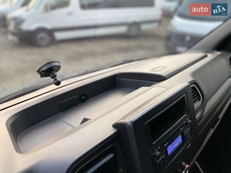 Тентованый Renault Master 2022 в Хусте