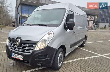 Вантажний фургон Renault Master 2016 в Луцьку