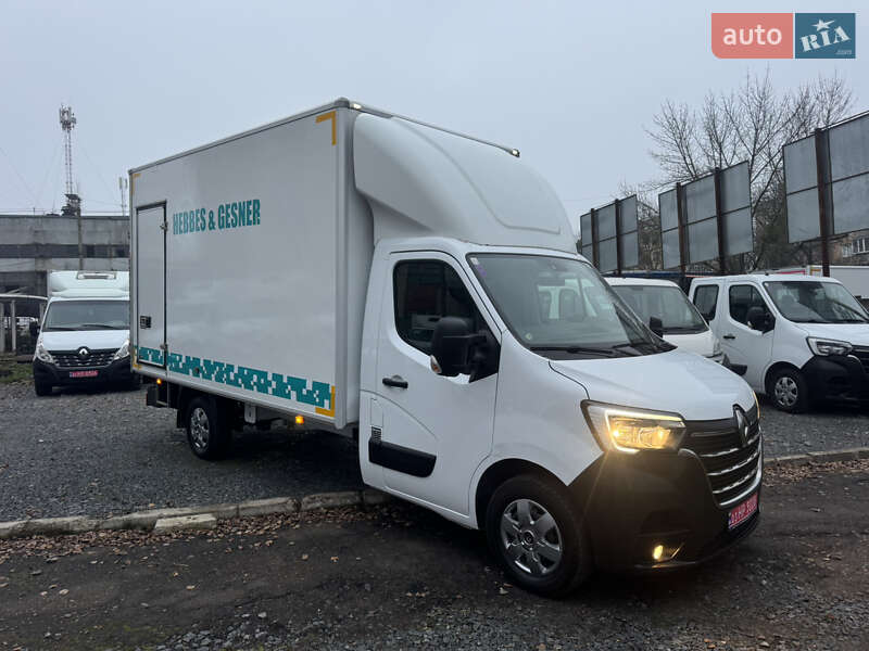 Вантажний фургон Renault Master 2022 в Рівному