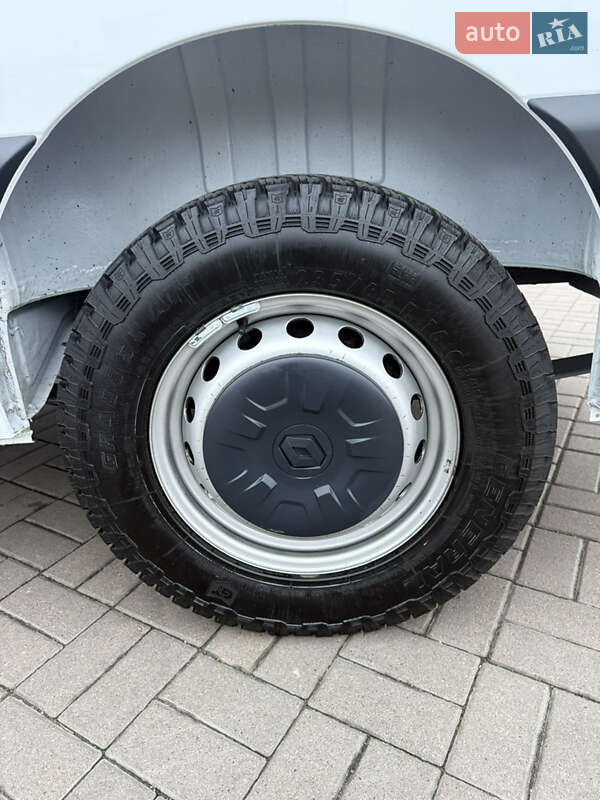 Вантажний фургон Renault Master 2022 в Києві