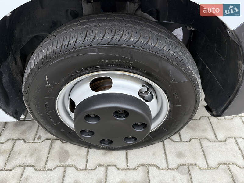 Вантажний фургон Renault Master 2021 в Дубні фото 28 Вантажний фургон Renault Master 2021 в Дубні