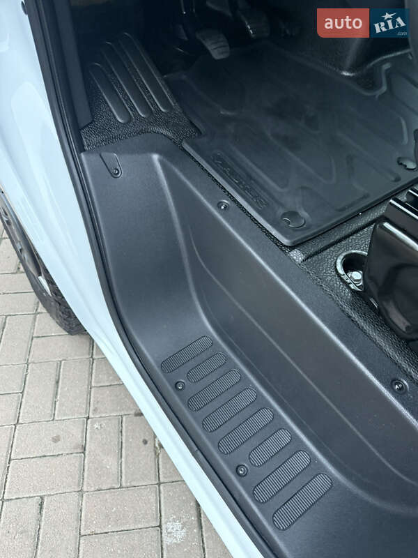 Вантажний фургон Renault Master 2022 в Києві