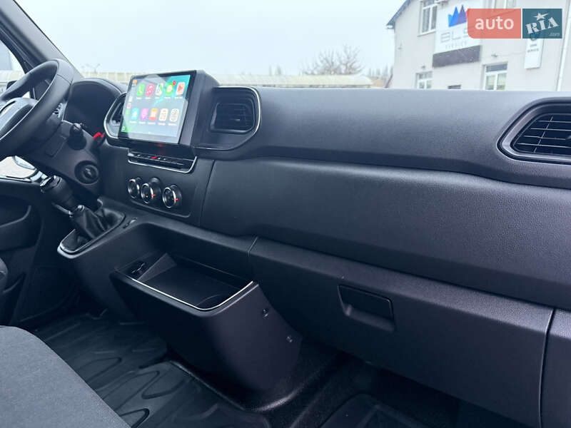Вантажний фургон Renault Master 2022 в Києві
