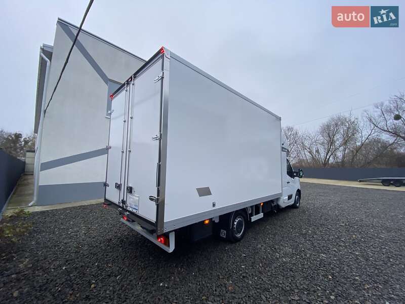 Другие грузовики Renault Master 2022 в Киеве