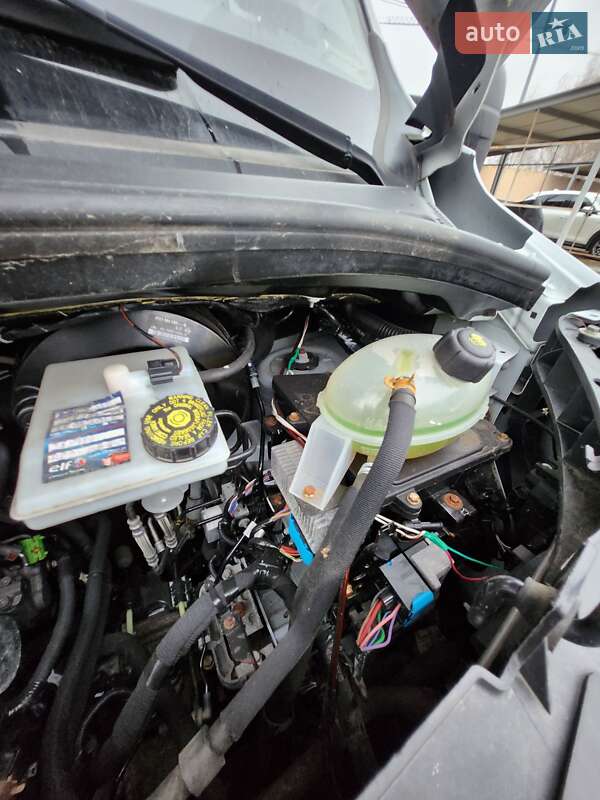 Тентованый Renault Master 2020 в Киеве