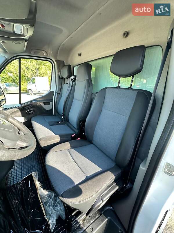 Вантажний фургон Renault Master 2018 в Дубні фото 28 Вантажний фургон Renault Master 2018 в Дубні