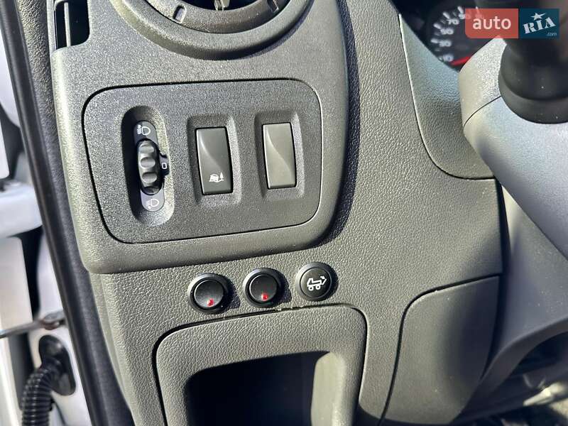 Вантажний фургон Renault Master 2018 в Дубні фото 27 Вантажний фургон Renault Master 2018 в Дубні