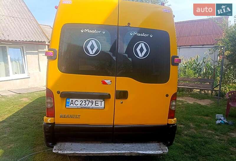 Минивэн Renault Master 2000 в Рожище