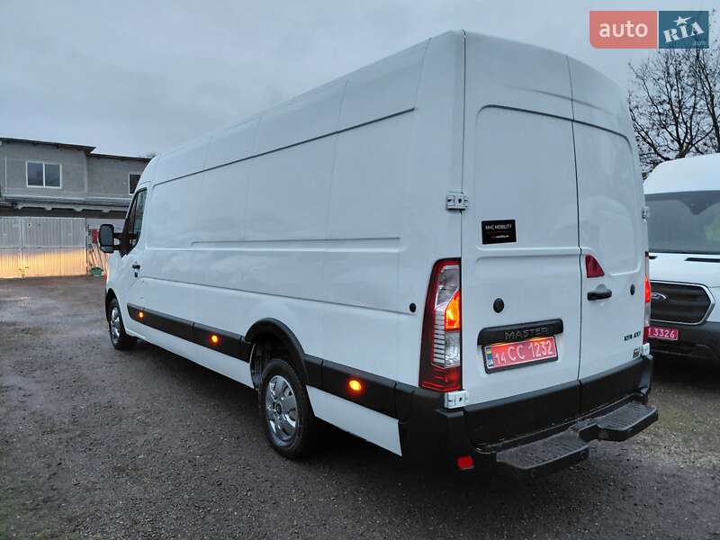Вантажний фургон Renault Master 2023 в Івано-Франківську