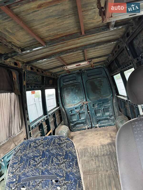 Микроавтобус Renault Master 2001 в Павлограде фото 5 Микроавтобус Renault Master 2001 в Павлограде