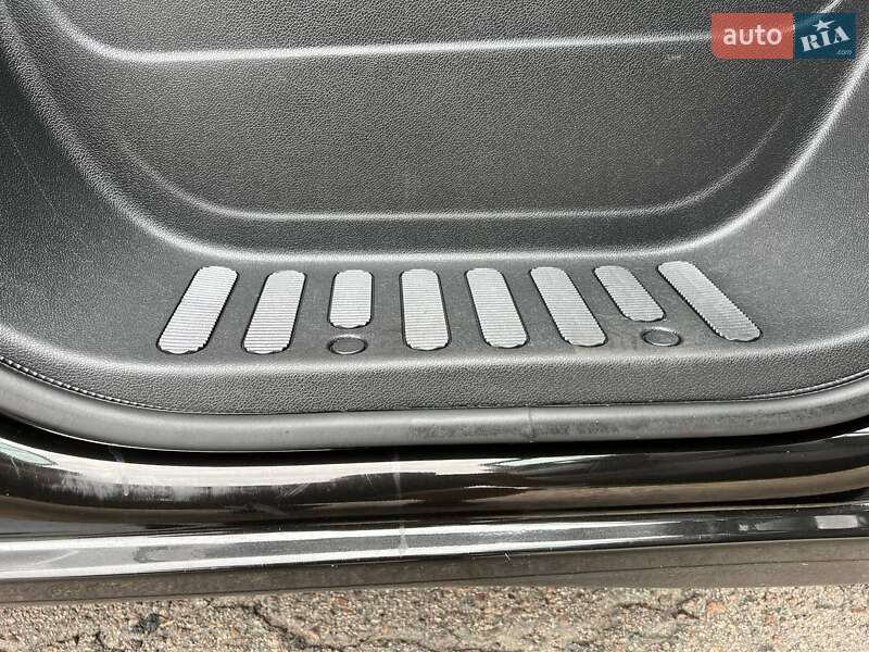 Грузовой фургон Renault Master 2022 в Киеве фото 17 Грузовой фургон Renault Master 2022 в Киеве