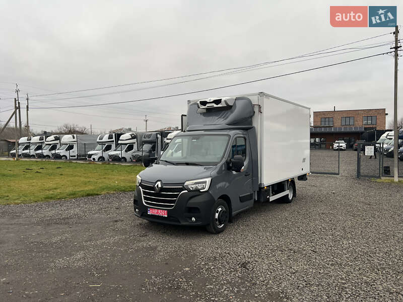 Renault Master 2023