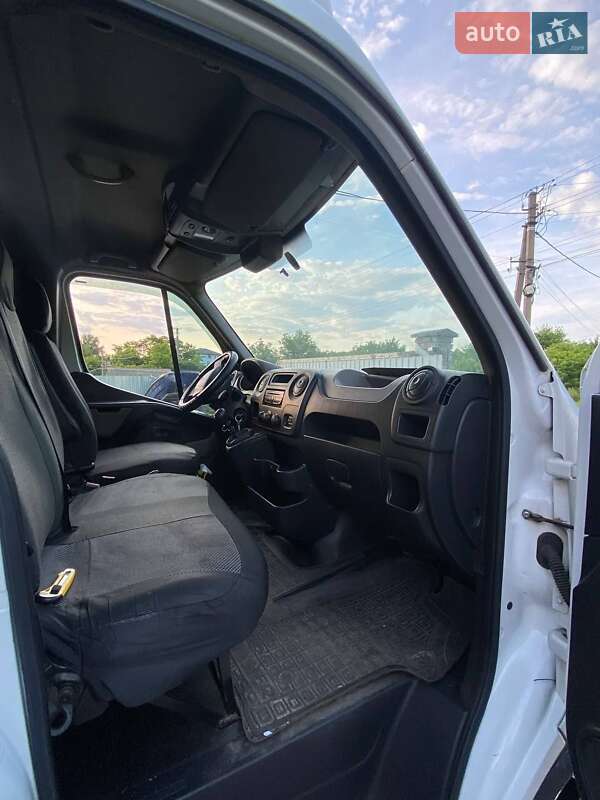 Грузовой фургон Renault Master 2012 в Борисполе