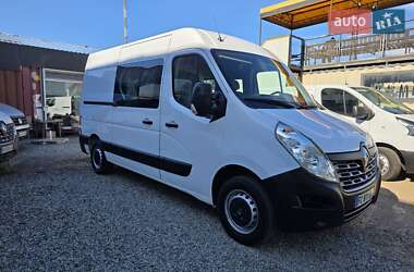 Вантажопасажирський фургон Renault Master 2018 в Одесі