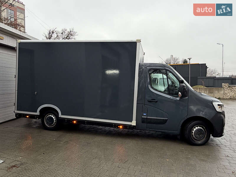 Грузовой фургон Renault Master 2022 в Тернополе